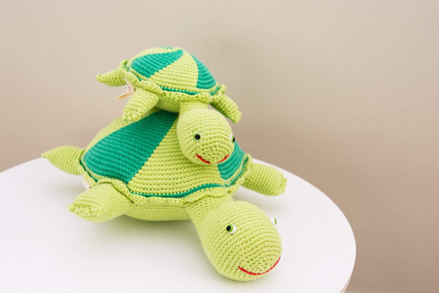 bebemoss.com toy Thelma and Louse the turtles handmade by moms  gifts with purpose